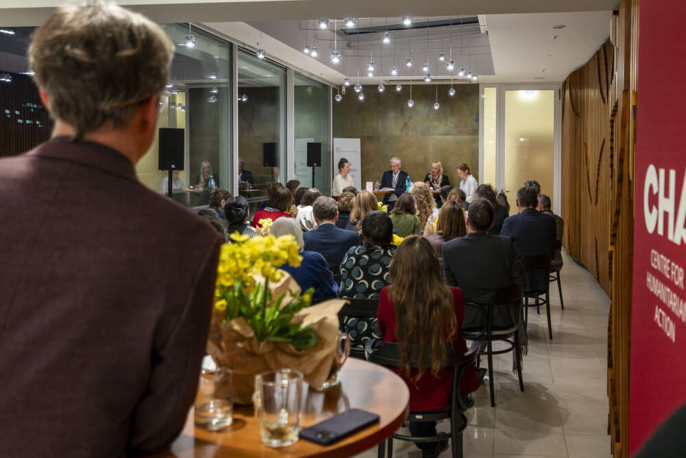 DSC8456 Anita Back 2000px