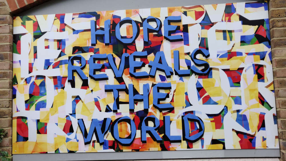 Hope Reveals the World