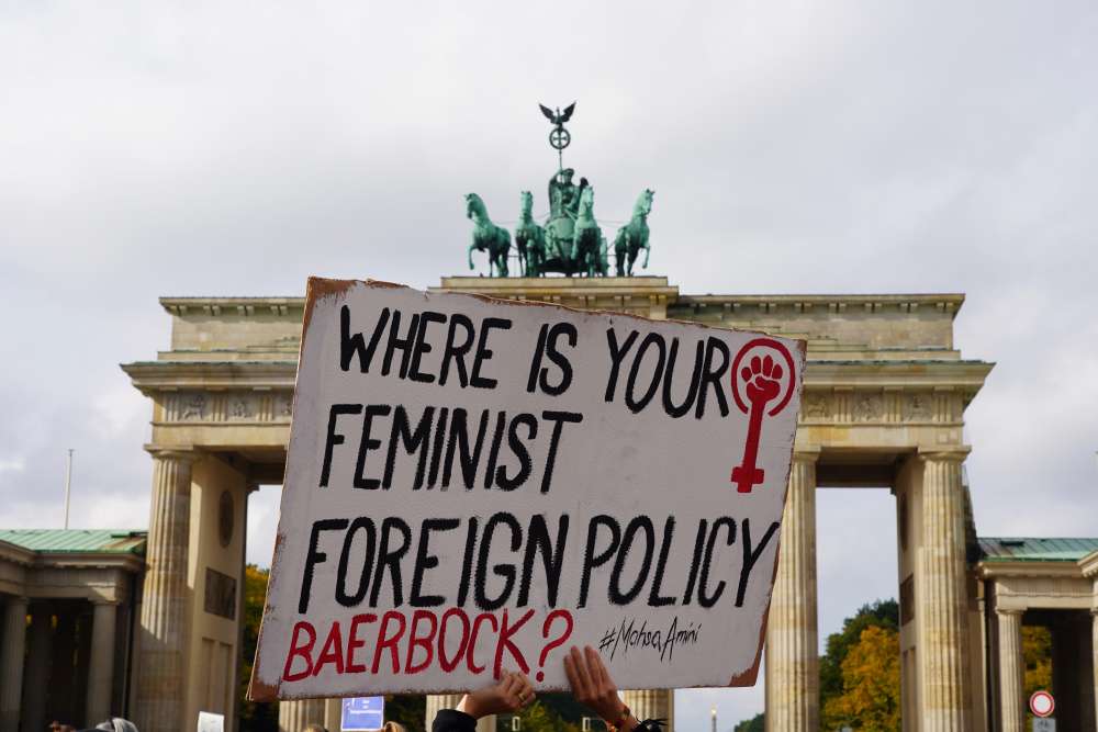Balbon Mirzaei 2024 Feministischer Flickenteppich